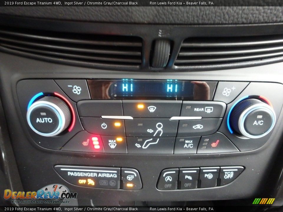 2019 Ford Escape Titanium 4WD Ingot Silver / Chromite Gray/Charcoal Black Photo #18