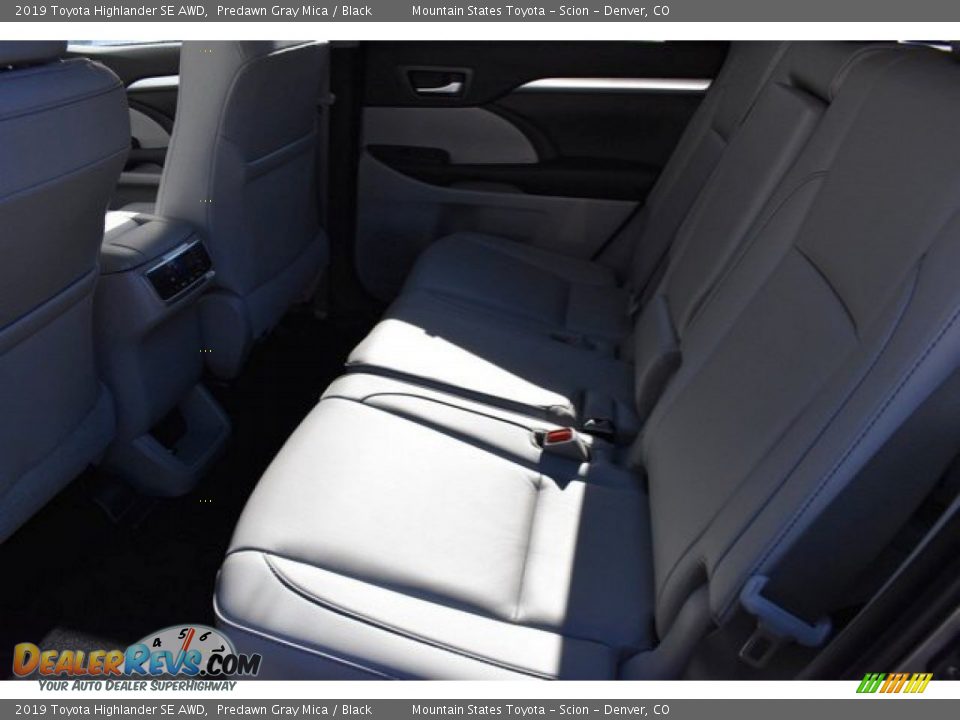 2019 Toyota Highlander SE AWD Predawn Gray Mica / Black Photo #15