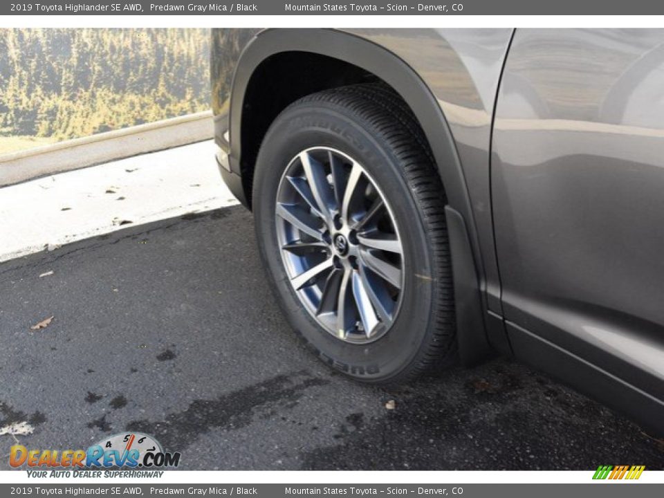 2019 Toyota Highlander SE AWD Predawn Gray Mica / Black Photo #35