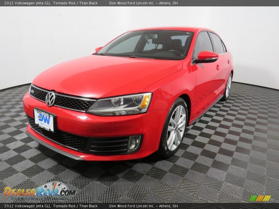 2012 Volkswagen Jetta GLI Tornado Red / Titan Black Photo #9