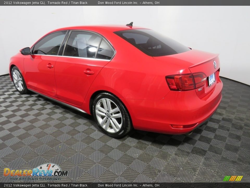 2012 Volkswagen Jetta GLI Tornado Red / Titan Black Photo #13