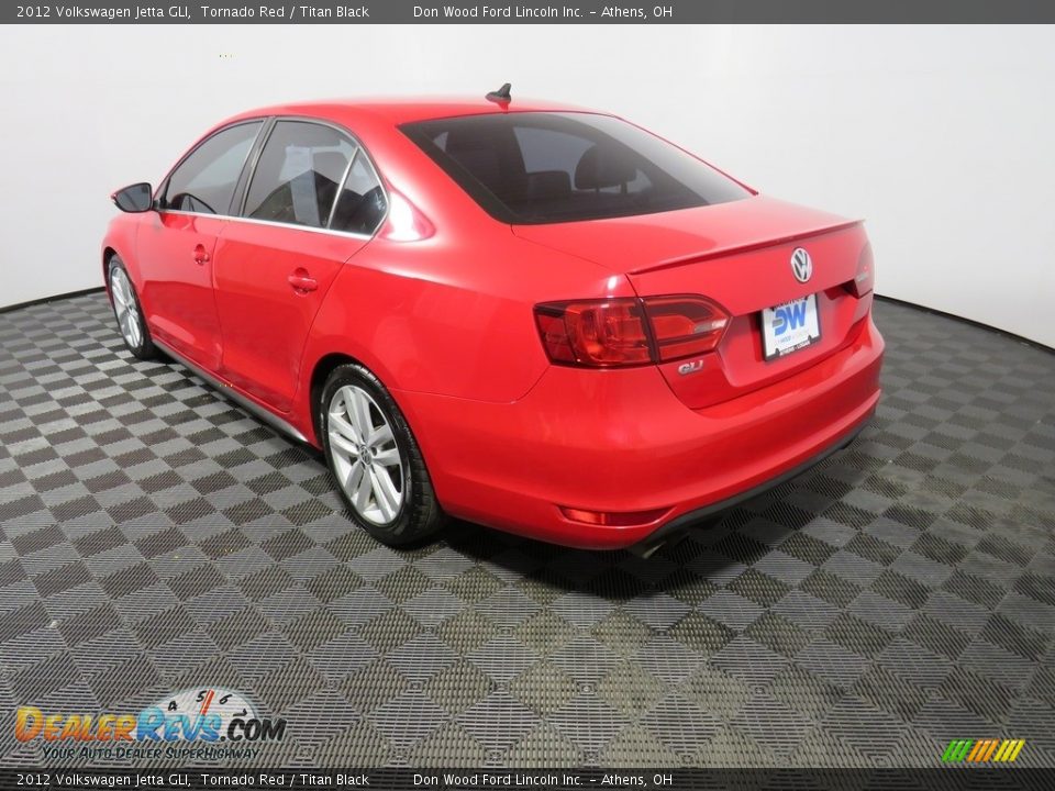2012 Volkswagen Jetta GLI Tornado Red / Titan Black Photo #14