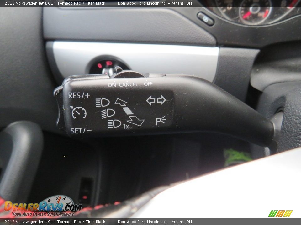 2012 Volkswagen Jetta GLI Tornado Red / Titan Black Photo #25