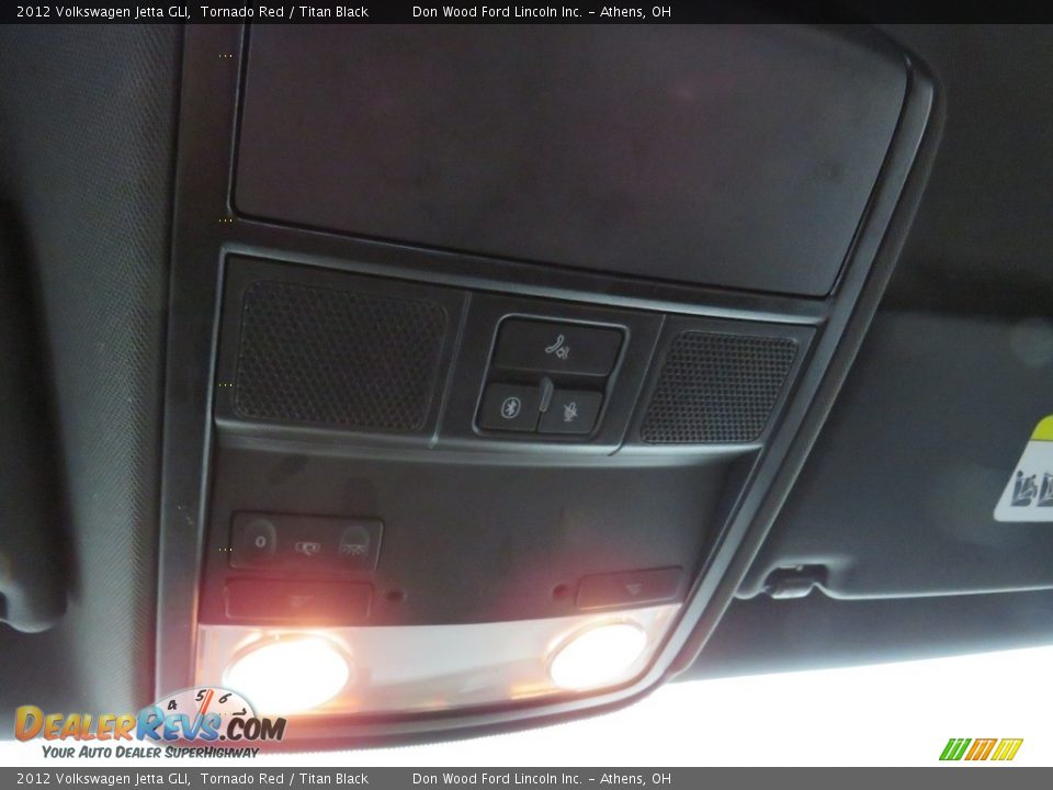 2012 Volkswagen Jetta GLI Tornado Red / Titan Black Photo #31