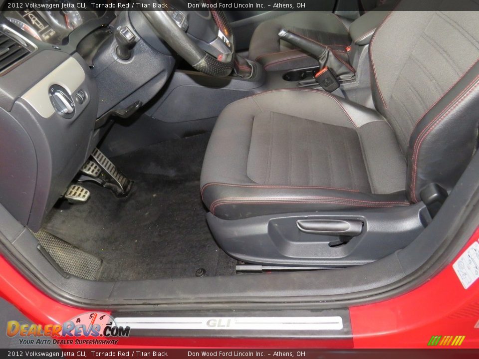 2012 Volkswagen Jetta GLI Tornado Red / Titan Black Photo #33