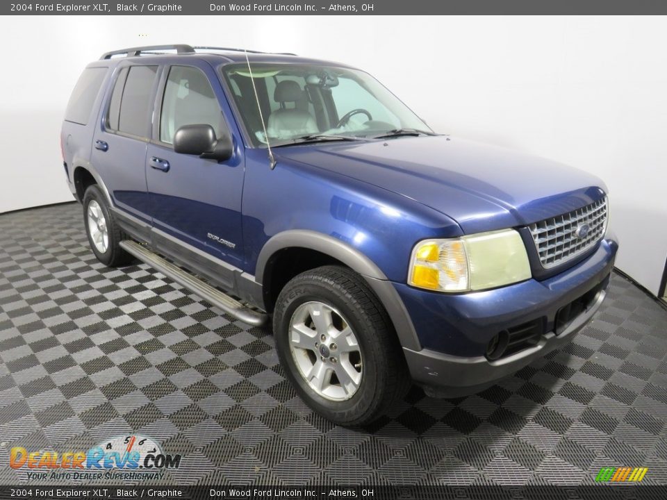 2004 Ford Explorer XLT Black / Graphite Photo #3