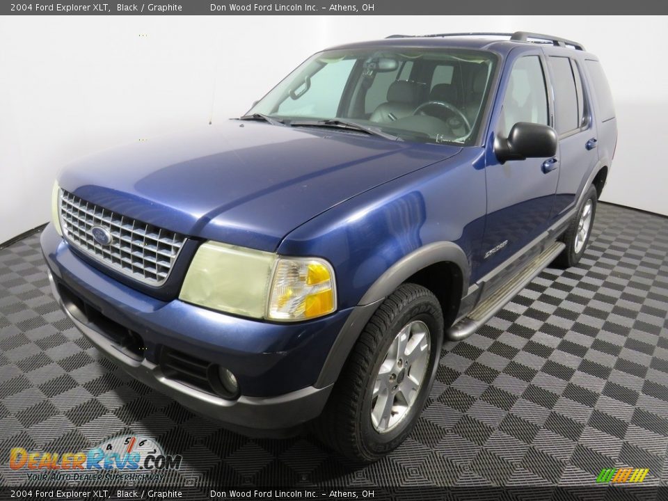 2004 Ford Explorer XLT Black / Graphite Photo #6