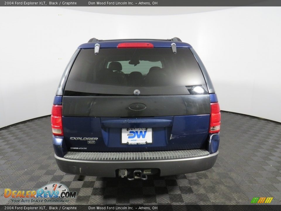 2004 Ford Explorer XLT Black / Graphite Photo #10