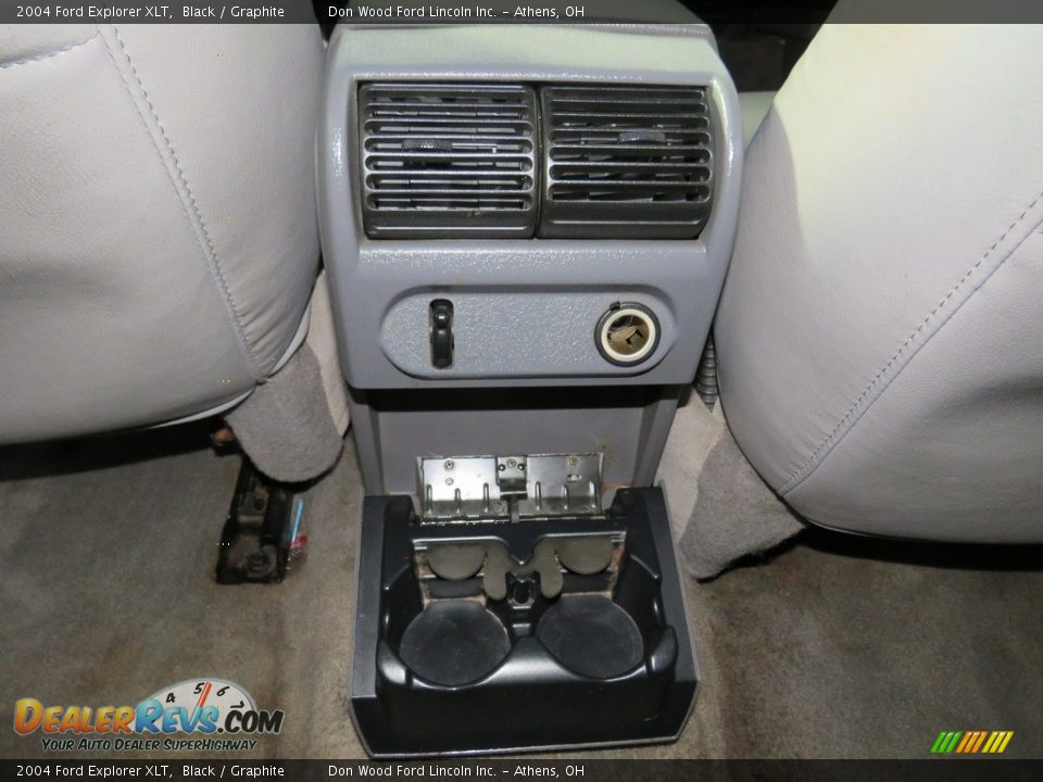 2004 Ford Explorer XLT Black / Graphite Photo #22