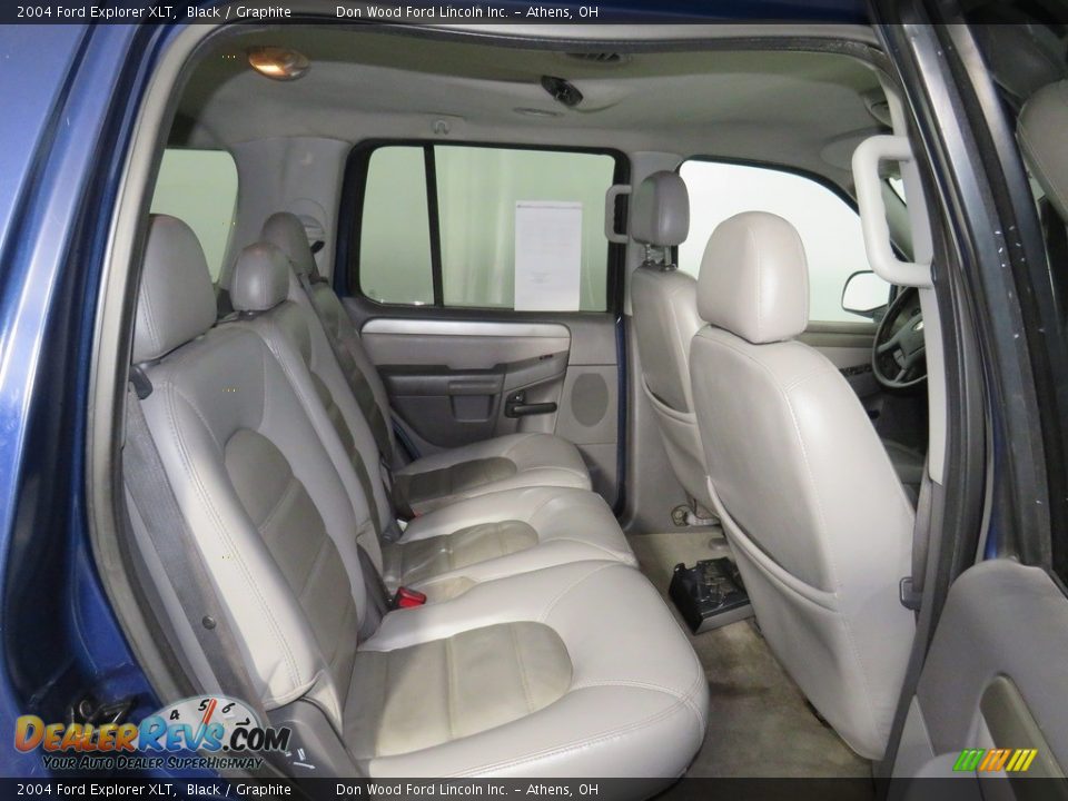 2004 Ford Explorer XLT Black / Graphite Photo #25