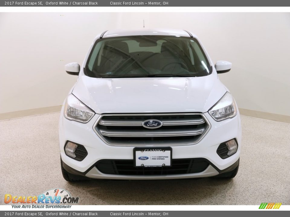 2017 Ford Escape SE Oxford White / Charcoal Black Photo #2