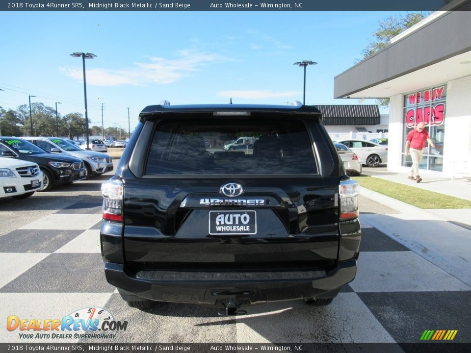 2018 Toyota 4Runner SR5 Midnight Black Metallic / Sand Beige Photo #4