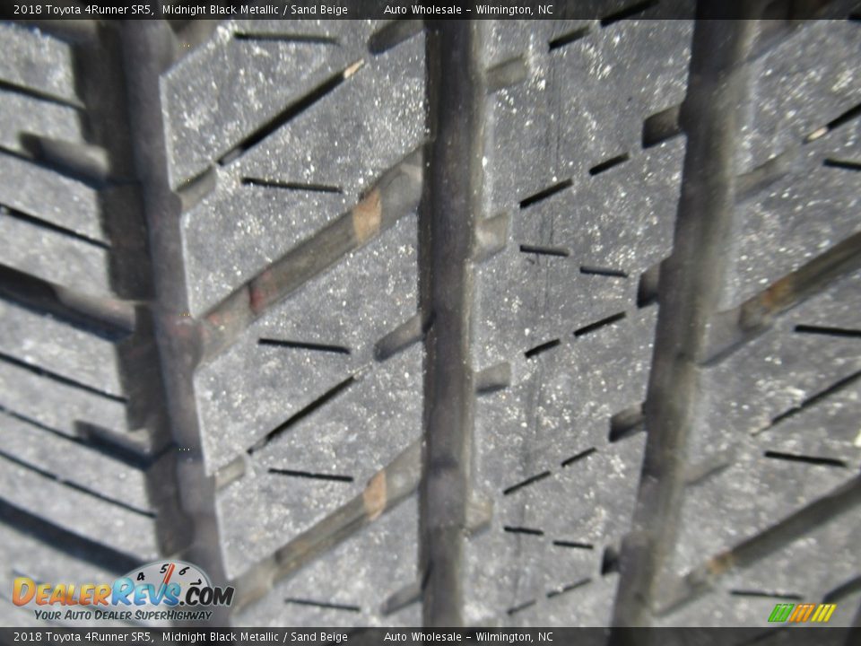 2018 Toyota 4Runner SR5 Midnight Black Metallic / Sand Beige Photo #9