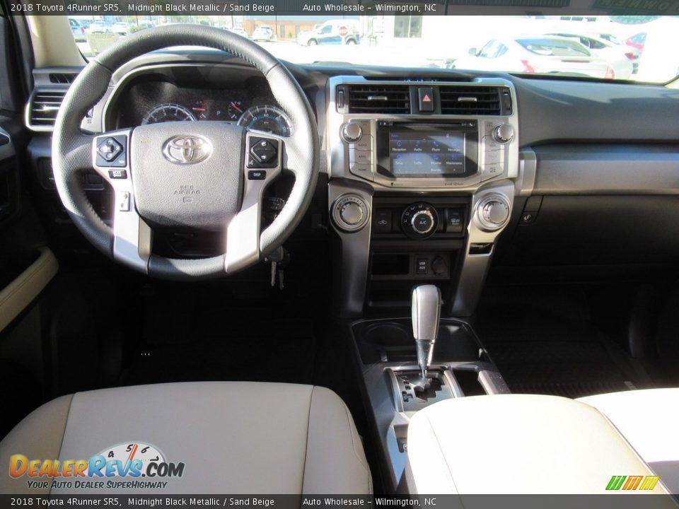 2018 Toyota 4Runner SR5 Midnight Black Metallic / Sand Beige Photo #15