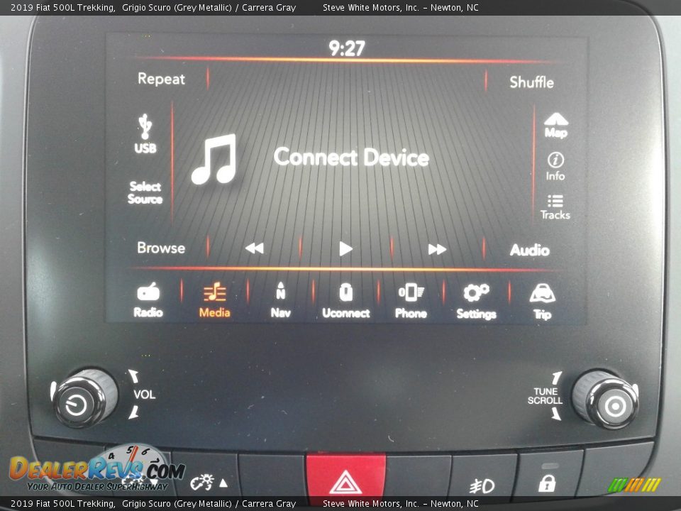 2019 Fiat 500L Trekking Grigio Scuro (Grey Metallic) / Carrera Gray Photo #26