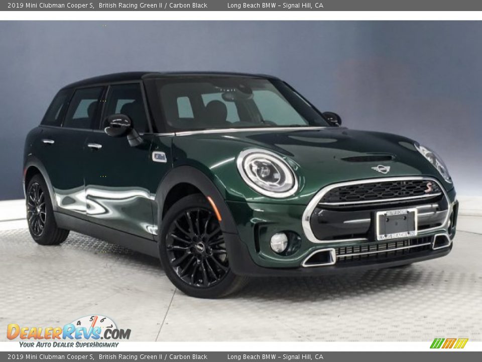 Front 3/4 View of 2019 Mini Clubman Cooper S Photo #13