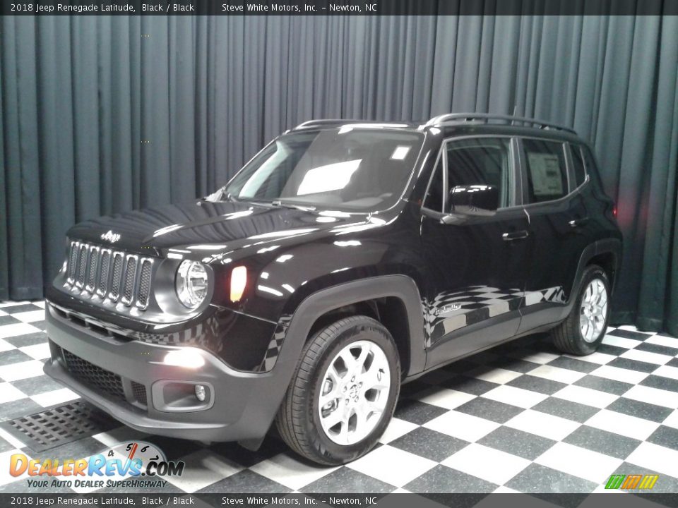 2018 Jeep Renegade Latitude Black / Black Photo #2