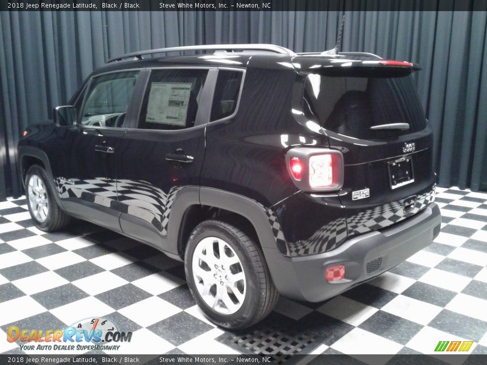 2018 Jeep Renegade Latitude Black / Black Photo #8