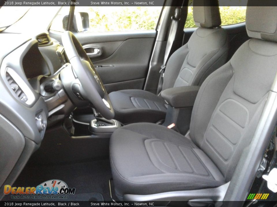 2018 Jeep Renegade Latitude Black / Black Photo #10