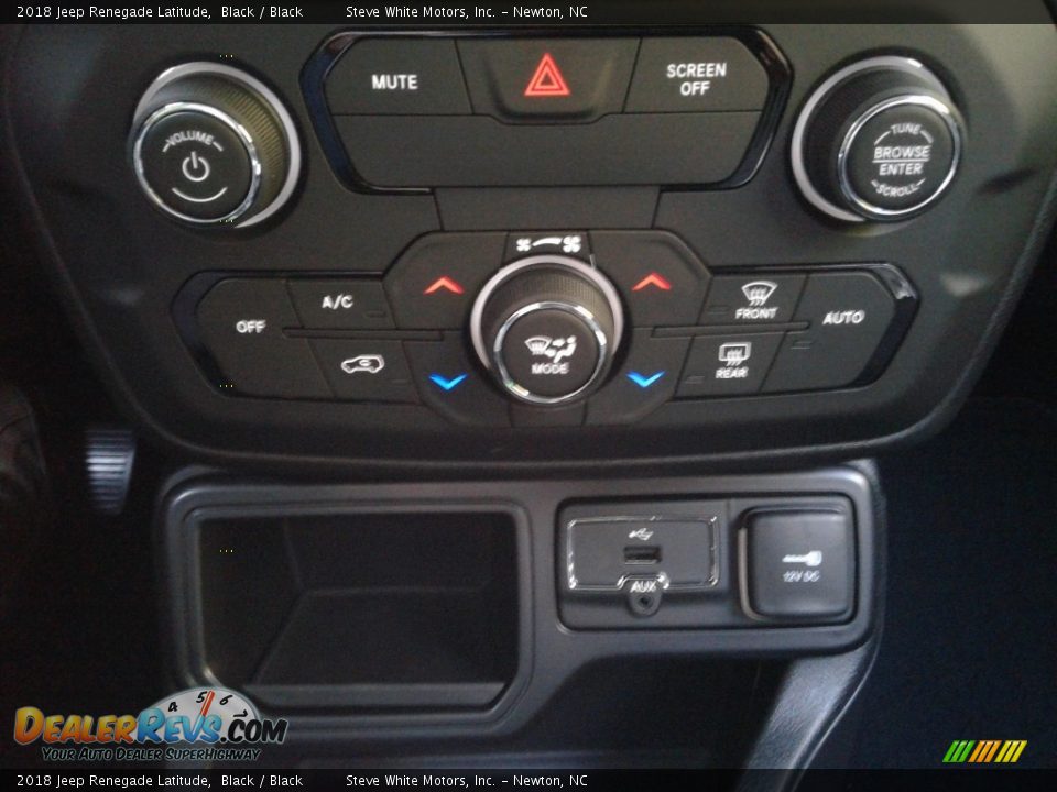 2018 Jeep Renegade Latitude Black / Black Photo #24