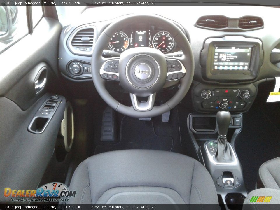 2018 Jeep Renegade Latitude Black / Black Photo #26