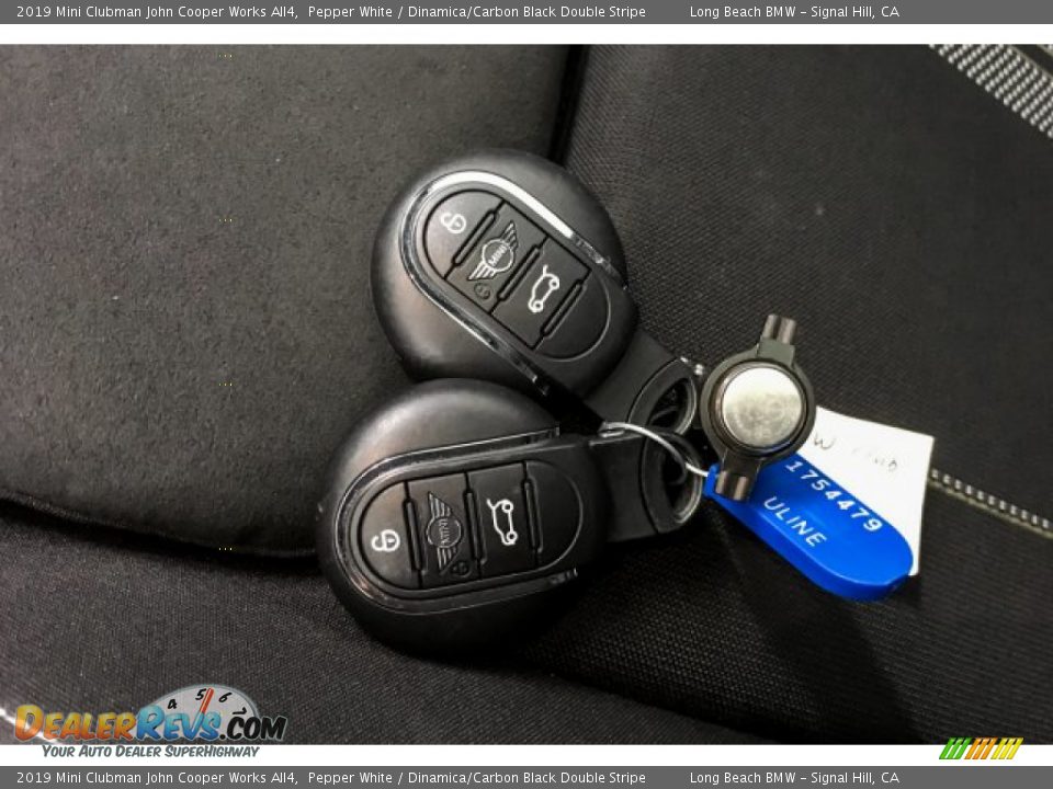 Keys of 2019 Mini Clubman John Cooper Works All4 Photo #11