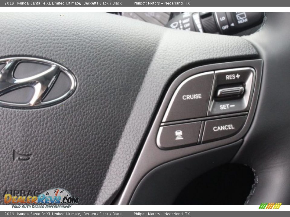 2019 Hyundai Santa Fe XL Limited Ultimate Steering Wheel Photo #17