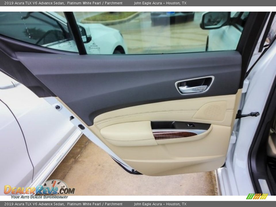2019 Acura TLX V6 Advance Sedan Platinum White Pearl / Parchment Photo #17