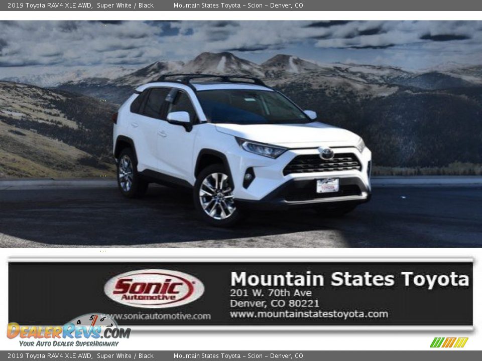 2019 Toyota RAV4 XLE AWD Super White / Black Photo #1