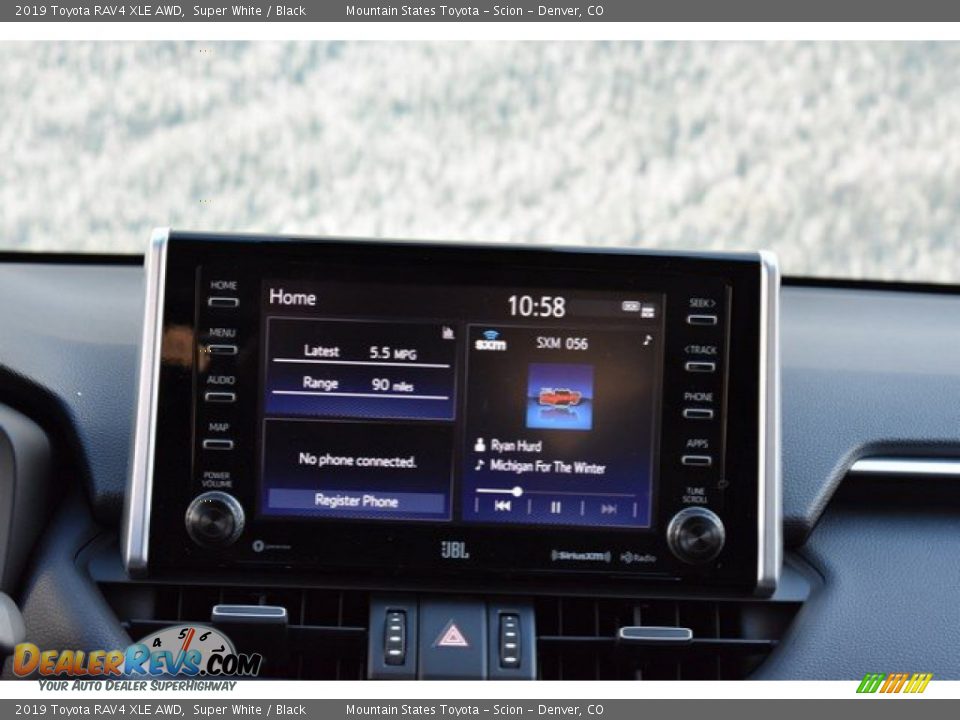 2019 Toyota RAV4 XLE AWD Super White / Black Photo #10