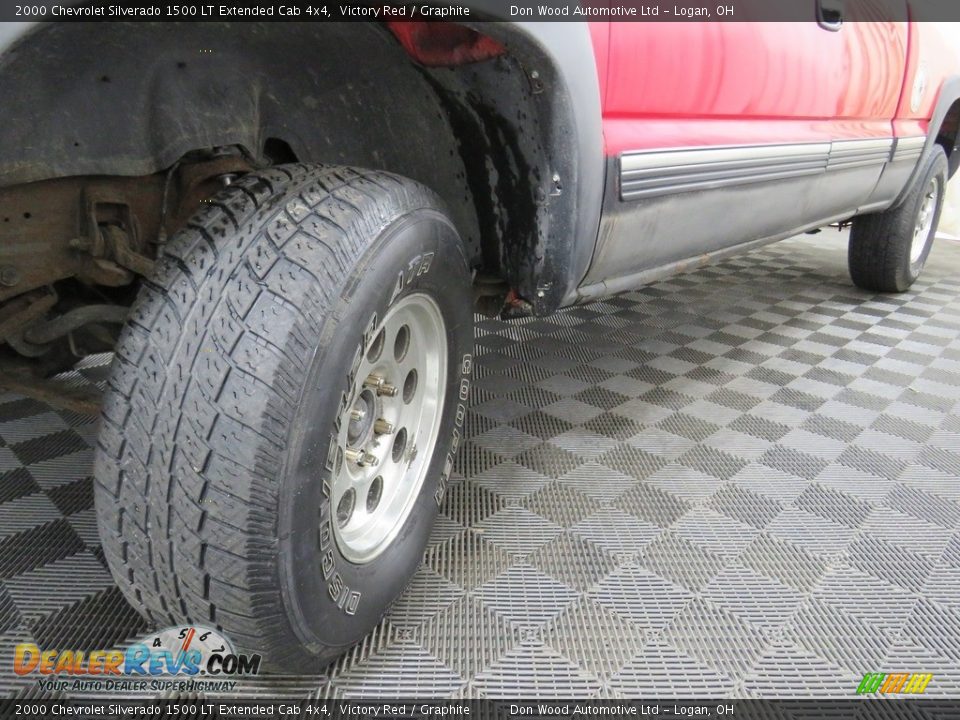2000 Chevrolet Silverado 1500 LT Extended Cab 4x4 Victory Red / Graphite Photo #8