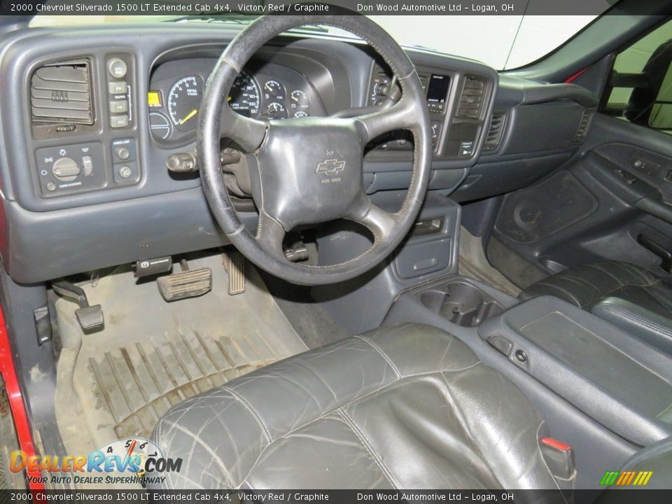 2000 Chevrolet Silverado 1500 LT Extended Cab 4x4 Victory Red / Graphite Photo #26