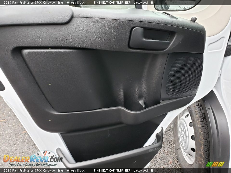 Door Panel of 2019 Ram ProMaster 3500 Cutaway Photo #8