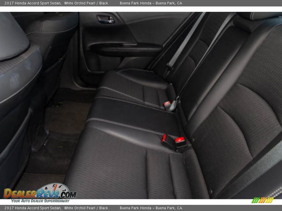 2017 Honda Accord Sport Sedan White Orchid Pearl / Black Photo #4