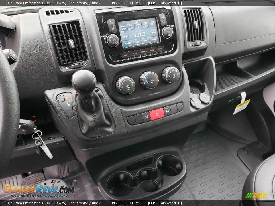 Dashboard of 2019 Ram ProMaster 3500 Cutaway Photo #10