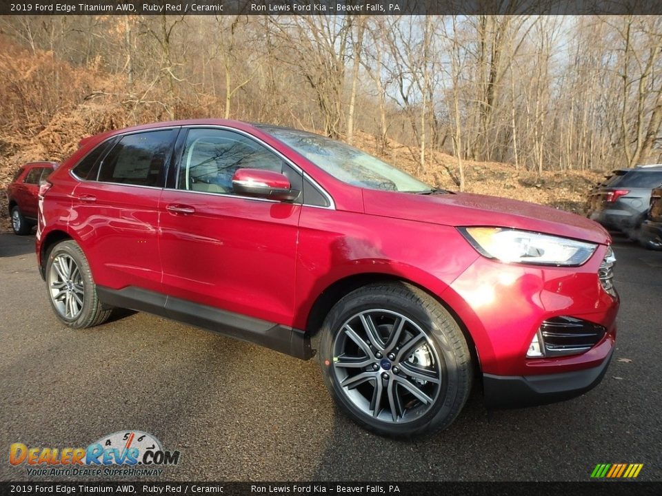 2019 Ford Edge Titanium AWD Ruby Red / Ceramic Photo #9