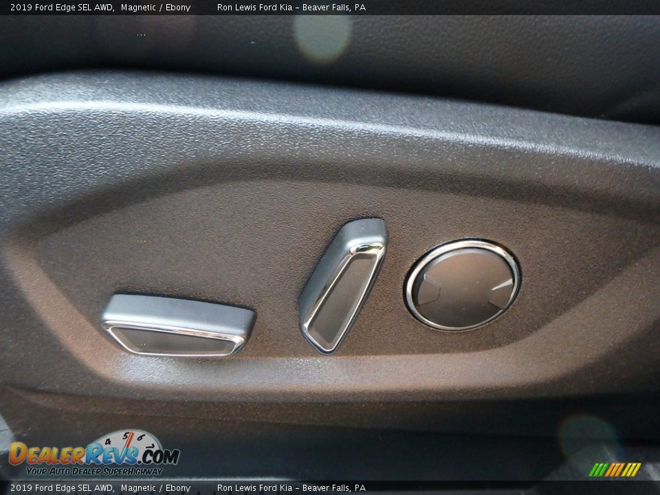 2019 Ford Edge SEL AWD Magnetic / Ebony Photo #17