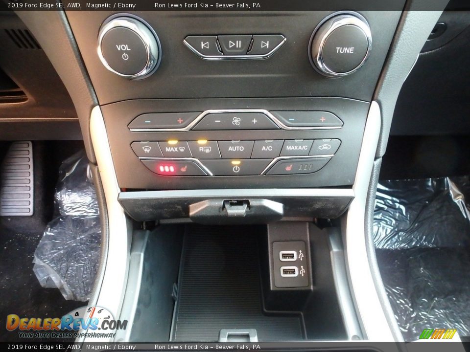 2019 Ford Edge SEL AWD Magnetic / Ebony Photo #19