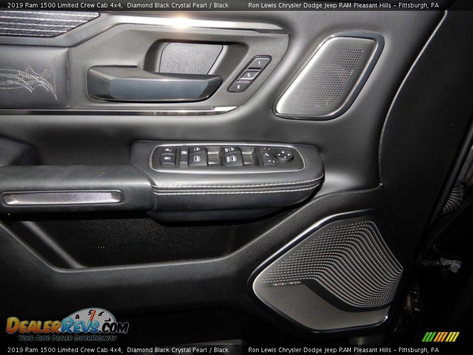 2019 Ram 1500 Limited Crew Cab 4x4 Diamond Black Crystal Pearl / Black Photo #14