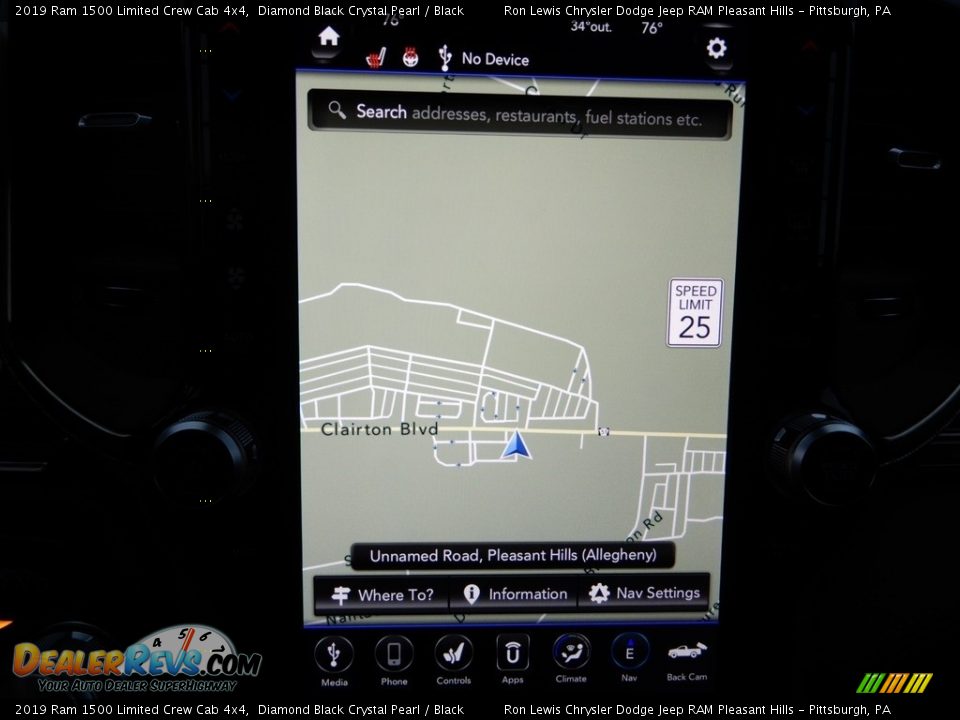 2019 Ram 1500 Limited Crew Cab 4x4 Diamond Black Crystal Pearl / Black Photo #17