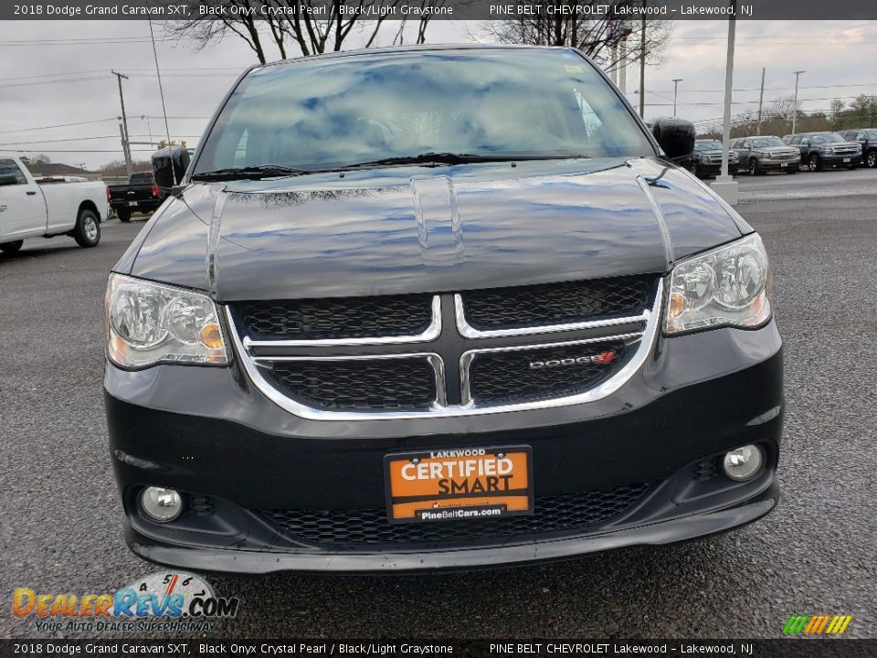 2018 Dodge Grand Caravan SXT Black Onyx Crystal Pearl / Black/Light Graystone Photo #2