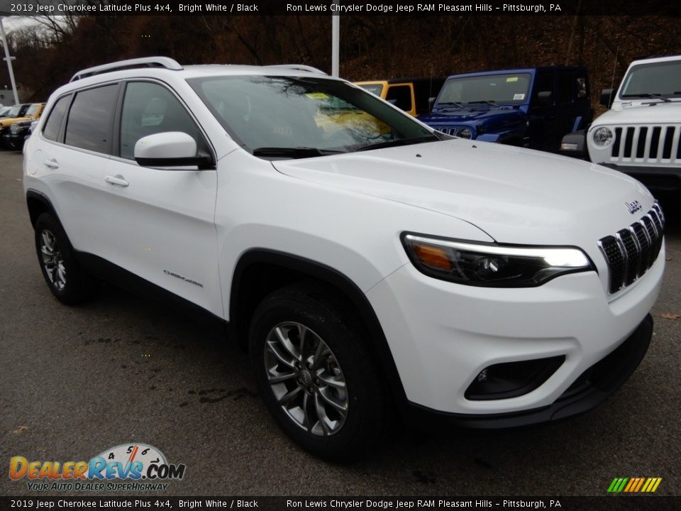2019 Jeep Cherokee Latitude Plus 4x4 Bright White / Black Photo #8