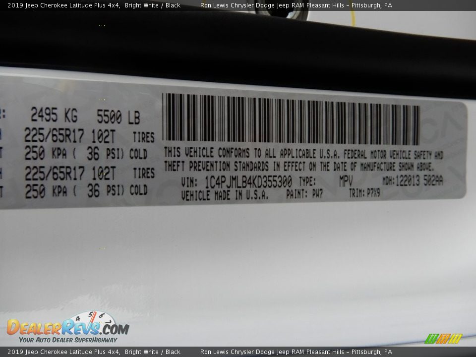 2019 Jeep Cherokee Latitude Plus 4x4 Bright White / Black Photo #15