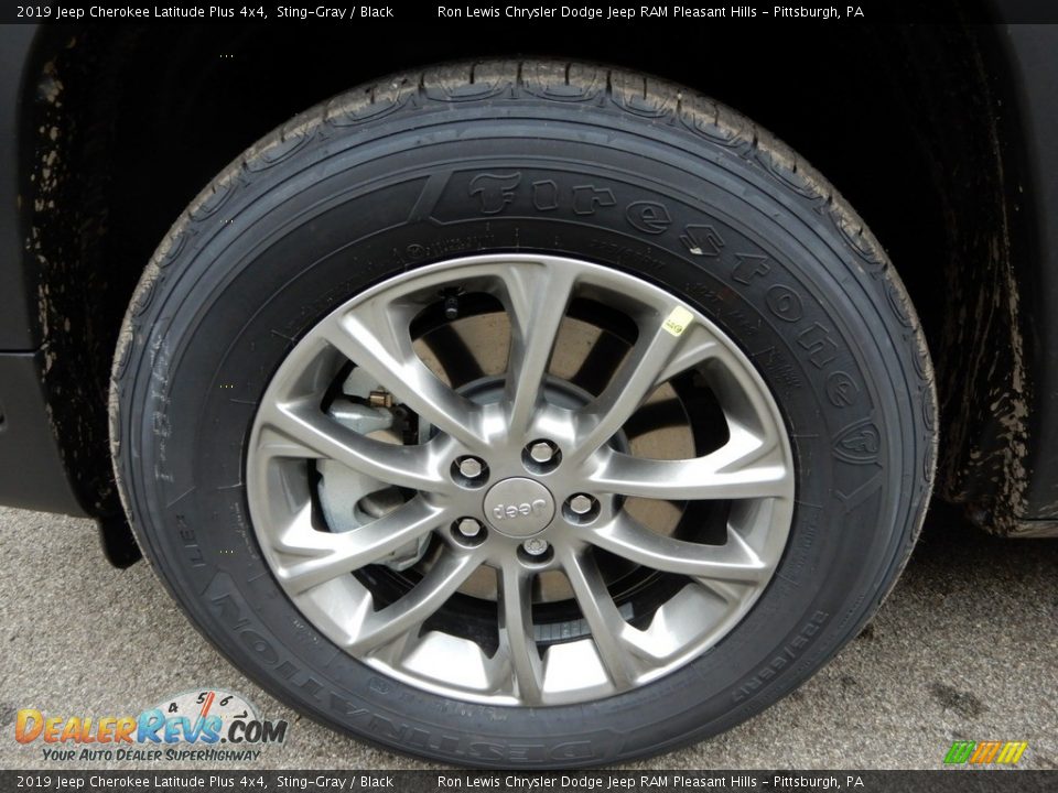 2019 Jeep Cherokee Latitude Plus 4x4 Sting-Gray / Black Photo #10