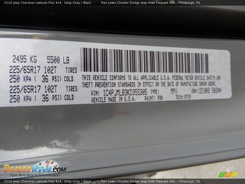 2019 Jeep Cherokee Latitude Plus 4x4 Sting-Gray / Black Photo #15
