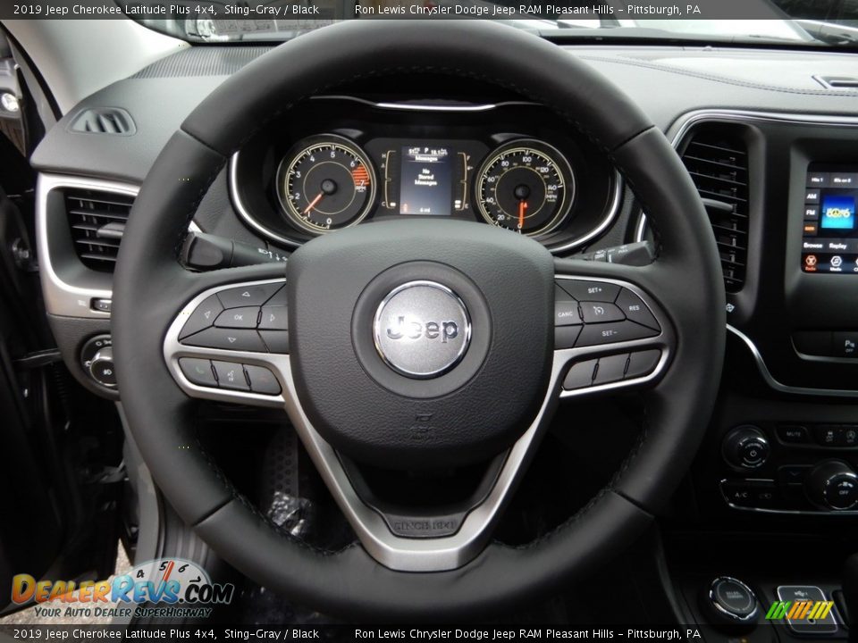 2019 Jeep Cherokee Latitude Plus 4x4 Sting-Gray / Black Photo #17