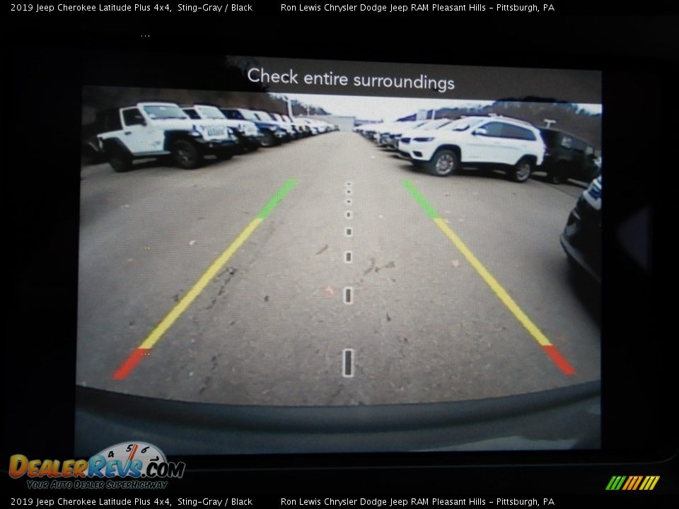 2019 Jeep Cherokee Latitude Plus 4x4 Sting-Gray / Black Photo #19