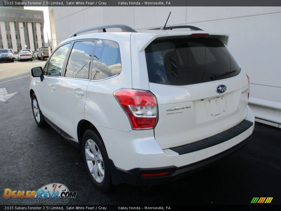 2015 Subaru Forester 2.5i Limited Satin White Pearl / Gray Photo #3