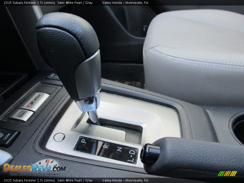 2015 Subaru Forester 2.5i Limited Satin White Pearl / Gray Photo #14