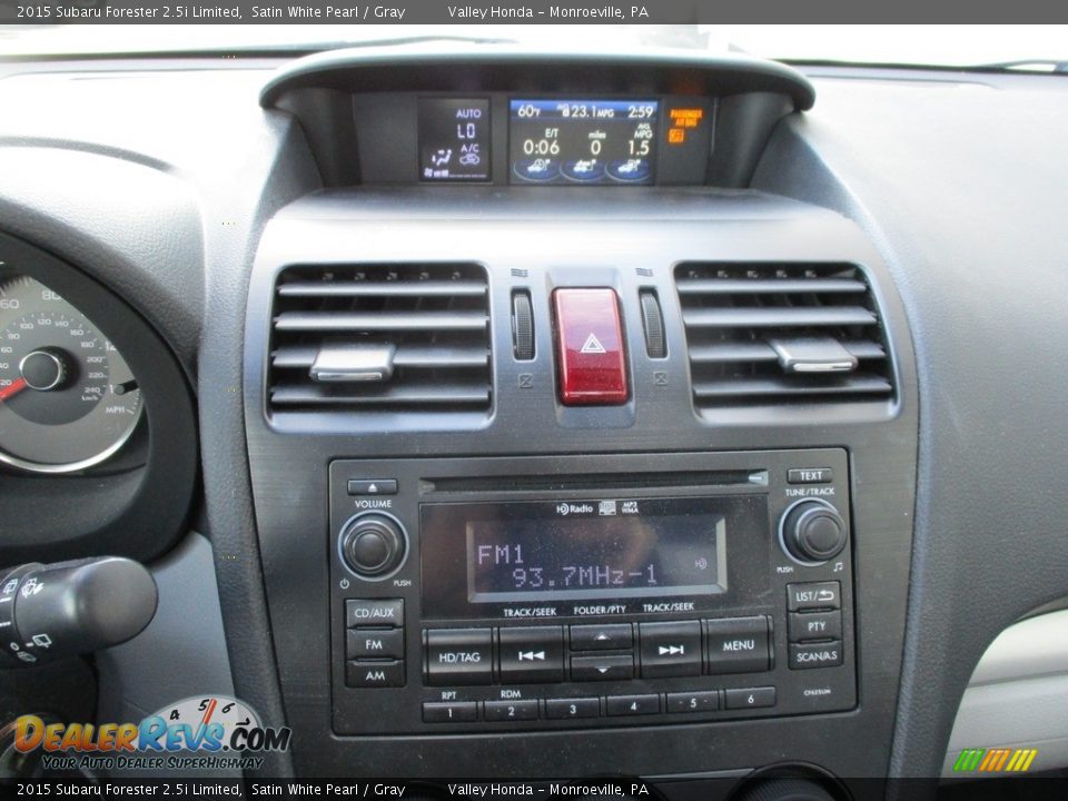 2015 Subaru Forester 2.5i Limited Satin White Pearl / Gray Photo #15